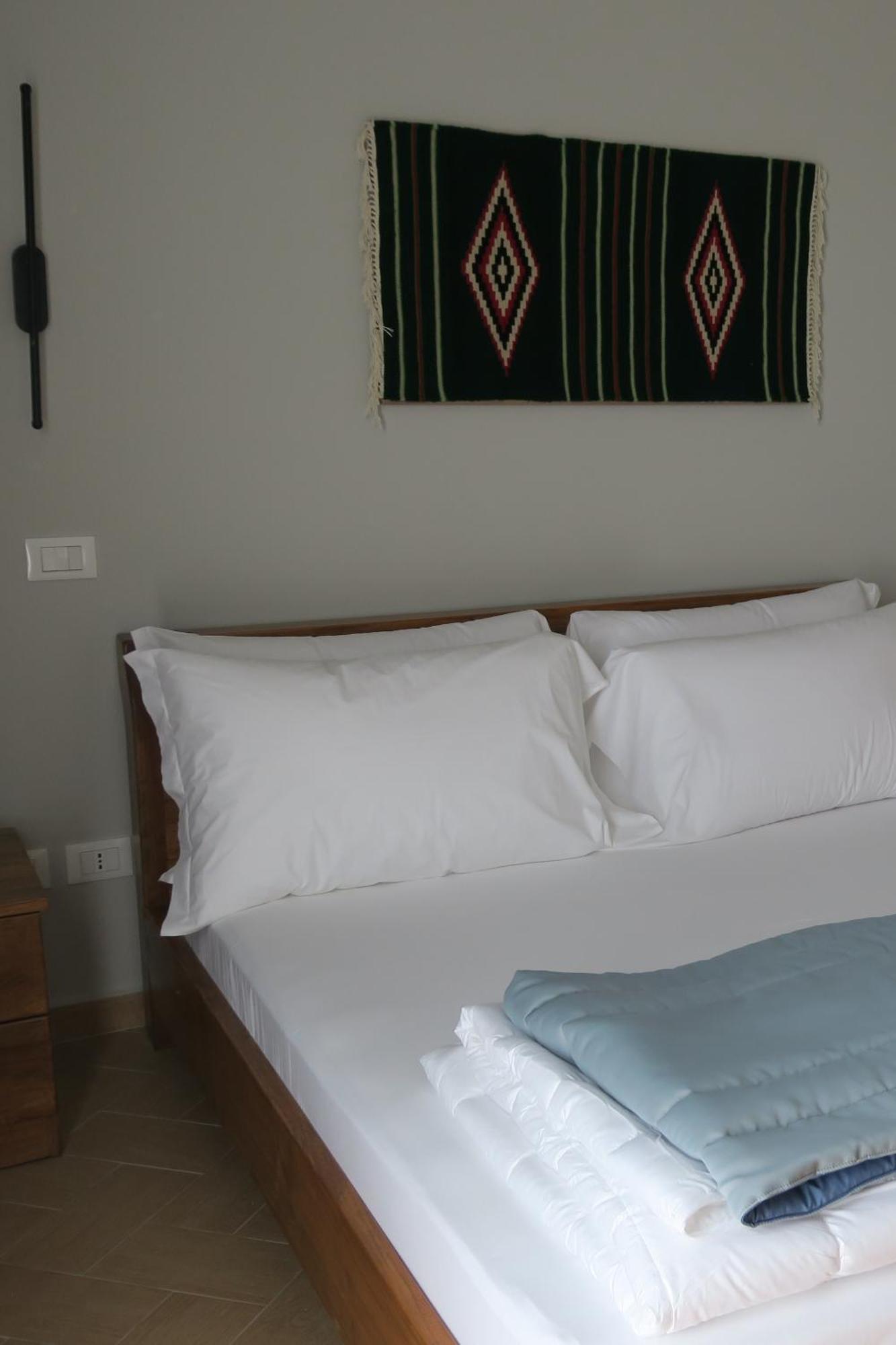 Hotel Doko Radhimë